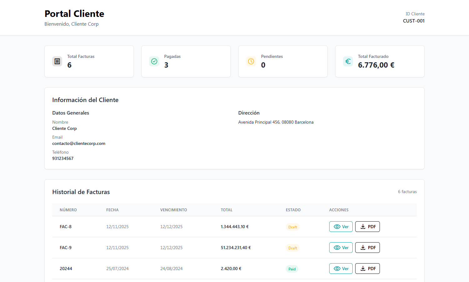 Portal del cliente de FactuProˣ mostrando listados de documentos.